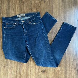 J. Crew Point Sur Jeans Style B0765